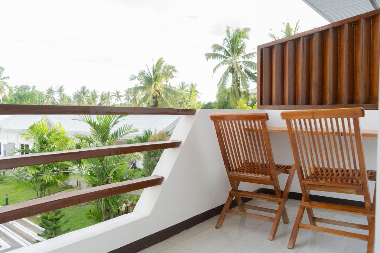 Adela Resort Panglao Exteriör bild